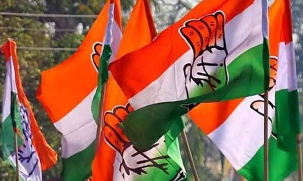 Poll lose: Congress dissolves working committee in Madhya Pradesh