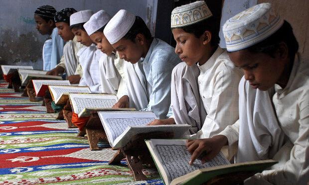 Maharashtra govt sanctions 10 lac to all madrasas for modernization