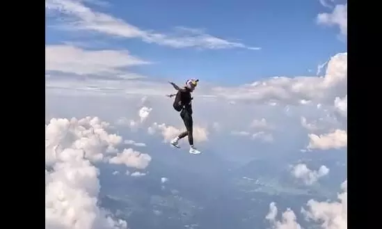 This woman walking in mid-air is just WOW!!!