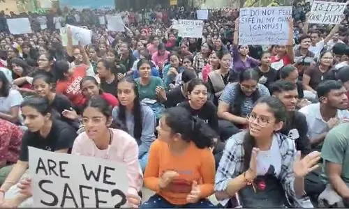 PM Modi must apologise to the daughters of Varanasi: Congress
