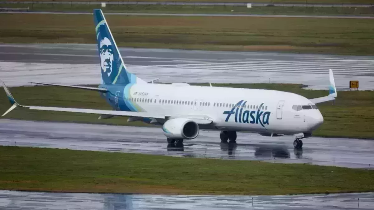 Alaska Airlines cancel 200 flights after US FAA grounds Boeing planes