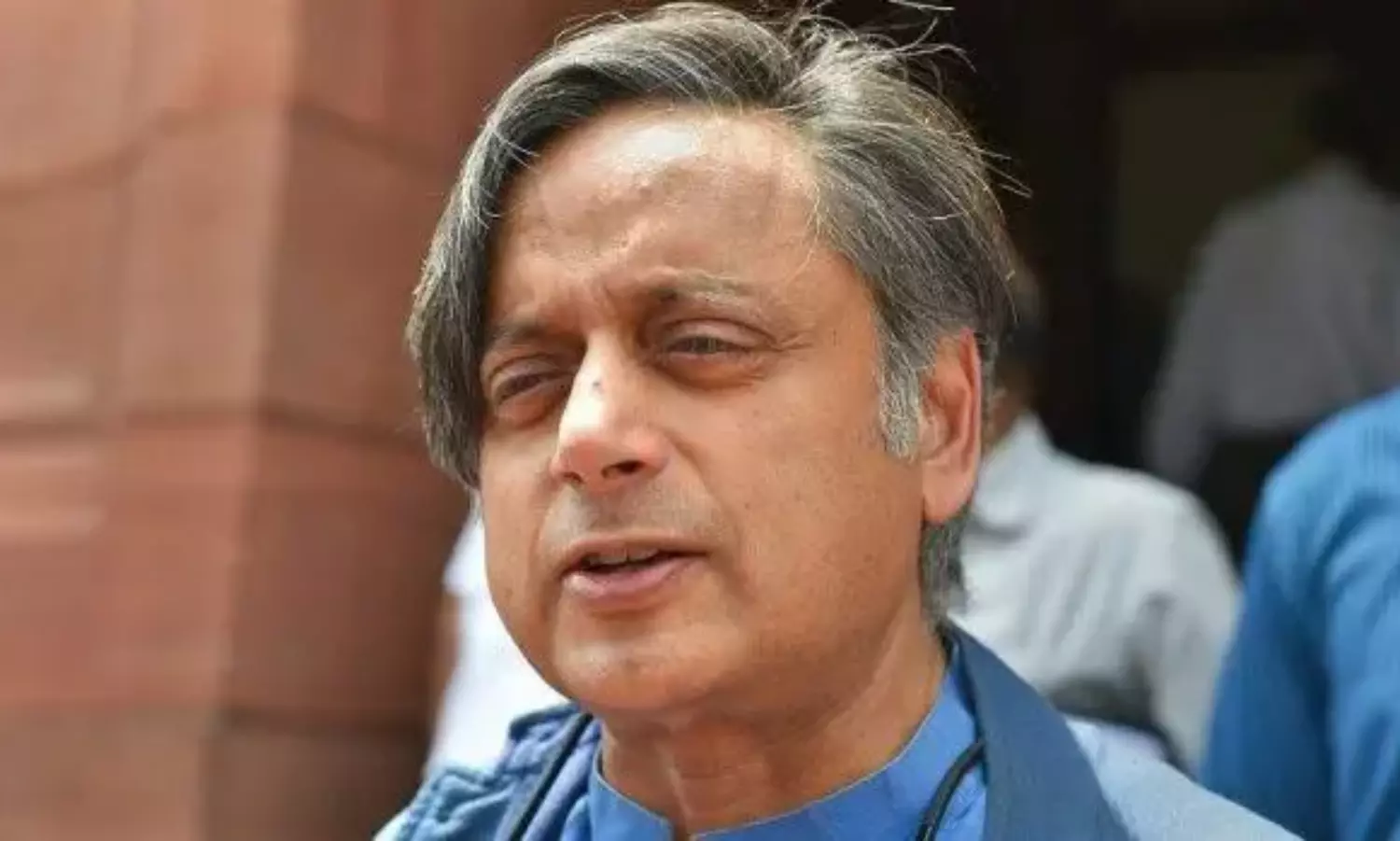 Govt must bring laws to regulate ownership of news organisations: Tharoor