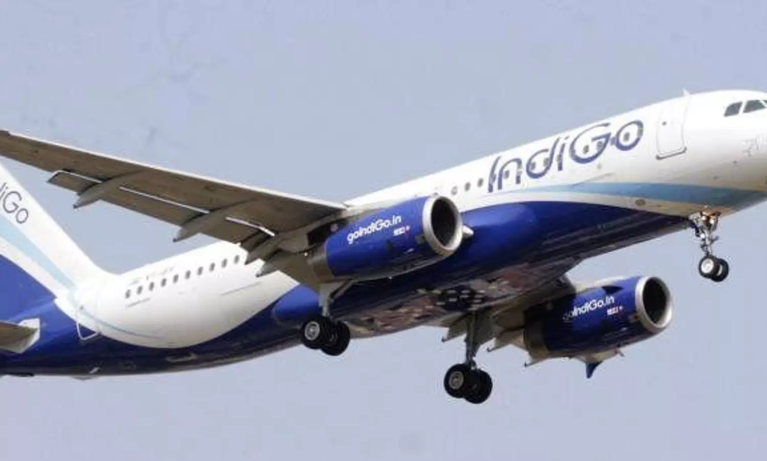 Show cause notice issued by Aviation ministry to Indigo, Mumbai airport