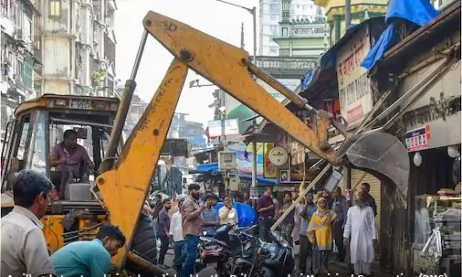 Bulldozing in Muslims dominated Mumbai’s Mohammed Ali Road