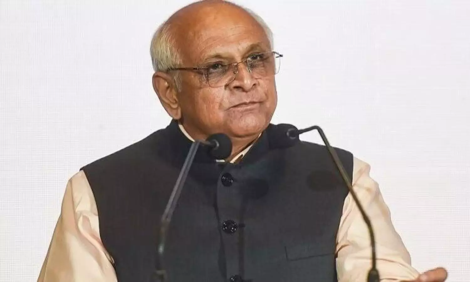 Gujarat govt transfers 50 IAS officers ahead of Lok Sabha polls