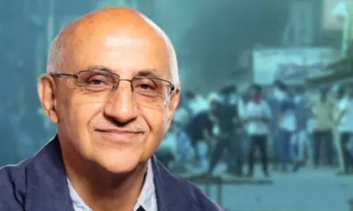 CBI raids activist Harsh Mander’s office, home charging FCRA violation