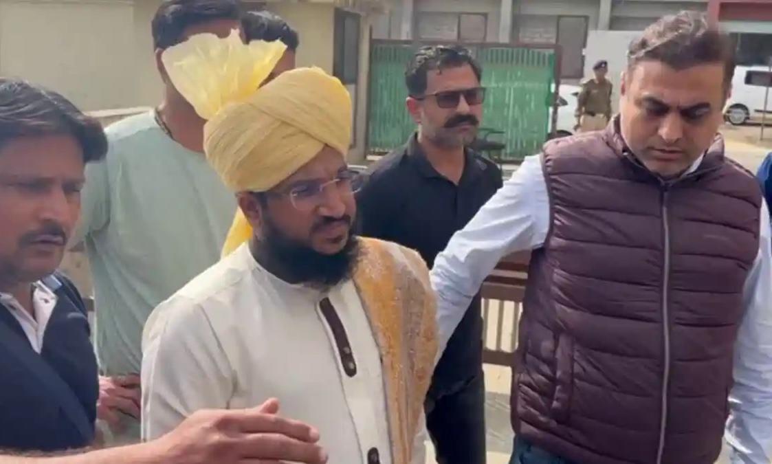 Gujarat police arrest Islamic preacher from Mumbai on alleged hate speech charge Gujarat police arrest Islamic preacher from Mumbai on alleged hate speech charge
