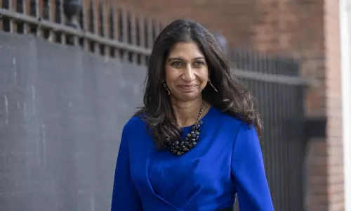 White people not guilty of being white: British ex-minister