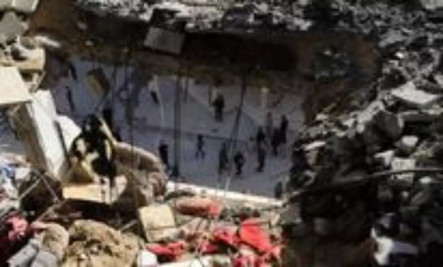 Israeli raids in Gaza kill 40 Palestinians