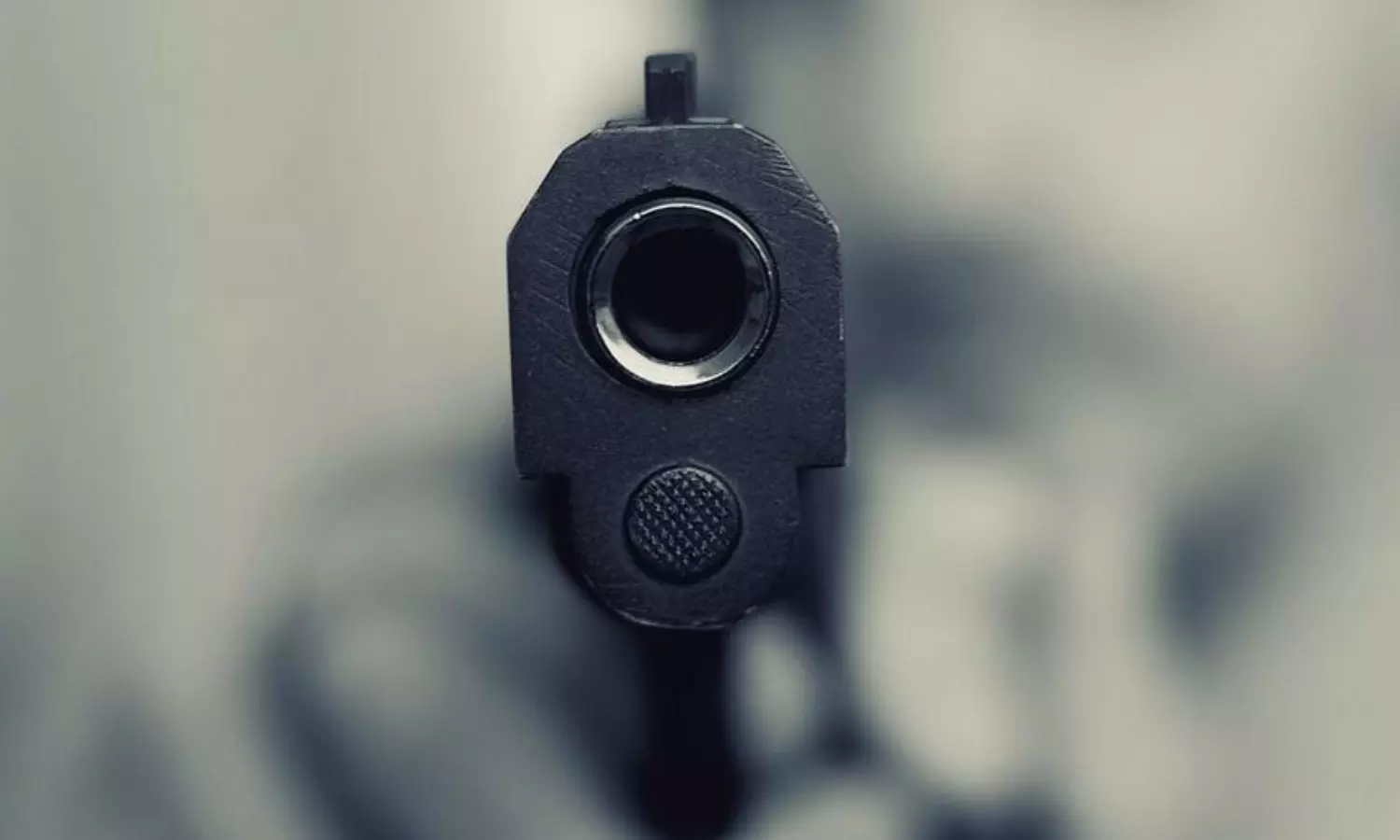 10-year-old boy ‘shoots’ teen sister while playing with gun