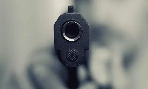 10-year-old boy ‘shoots’ teen sister while playing with gun