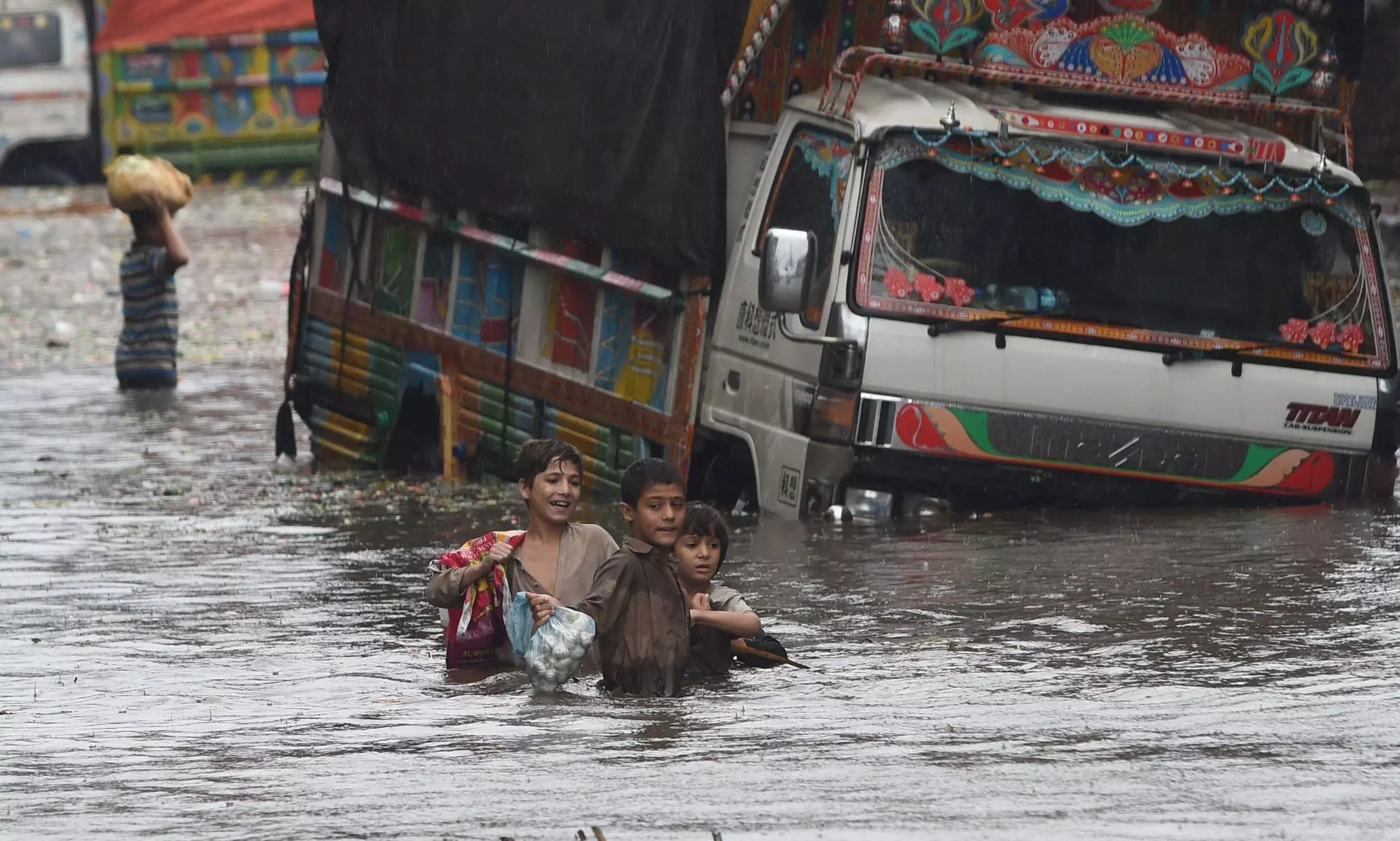 Torrential rains! 37 people die in 48 hours in Pakistan