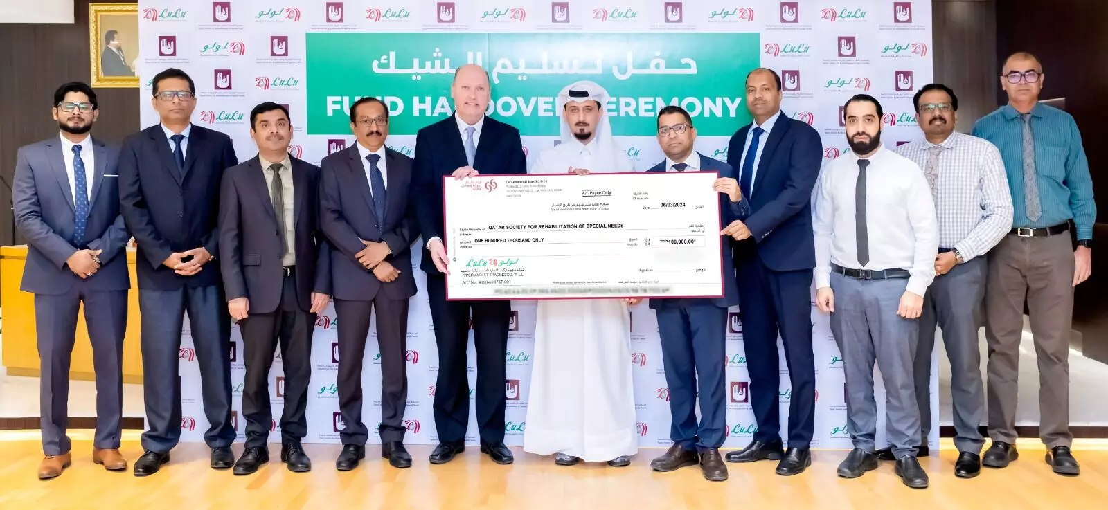 Lulu Hypermarket extends financial aid to Qatar Autism Society