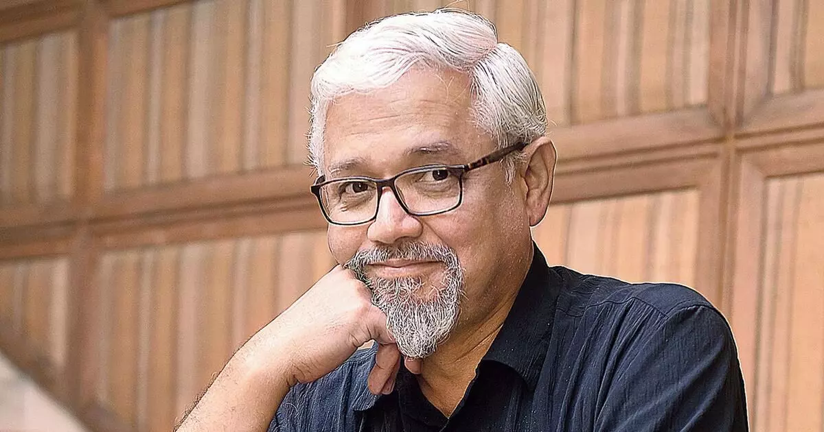 Author Amitav Ghosh awarded Erasmus Prize for writings on climate crisis