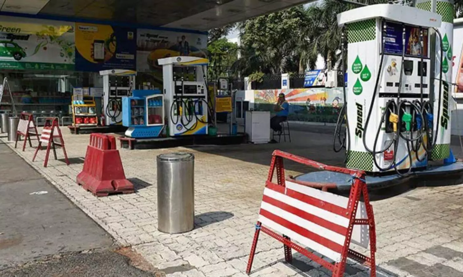 Petrol pumps in Rajasthan start 2-day strike today demanding tax cut