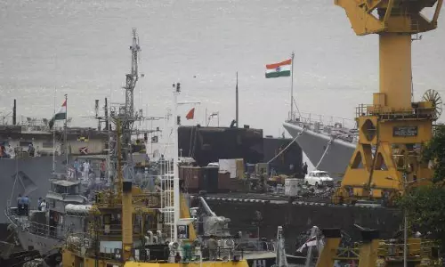 Mumbai dockyard officer honeytrapped by Pak agent, arrested for spying