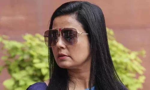 Cash-for-query: CBI raids locations related to Mahua Moitra in Kolkata