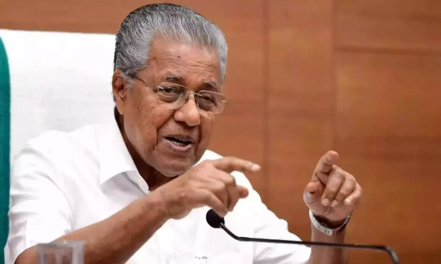 Vijayan challenges RSS to abandon slogan ‘Bharat Mata Ki Jai’, first raised by a Muslim