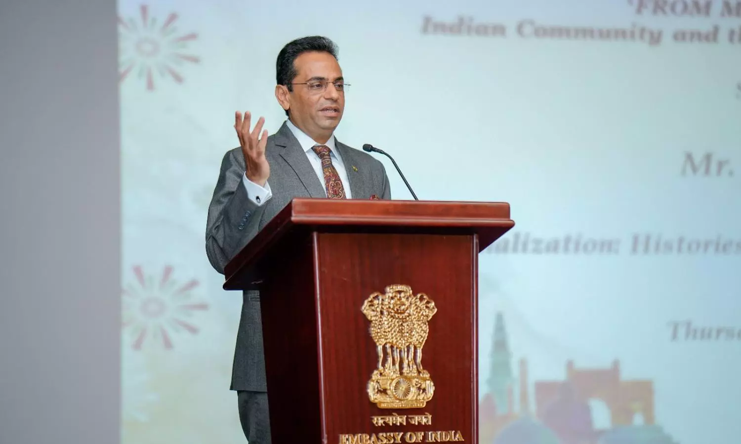 Embassys Mandvi to Muscat series explores History of Indian Rupee in Oman