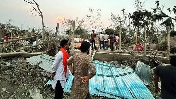 Storm rages in Bengal’s Jalpaiguri killing 4, injuring over 100