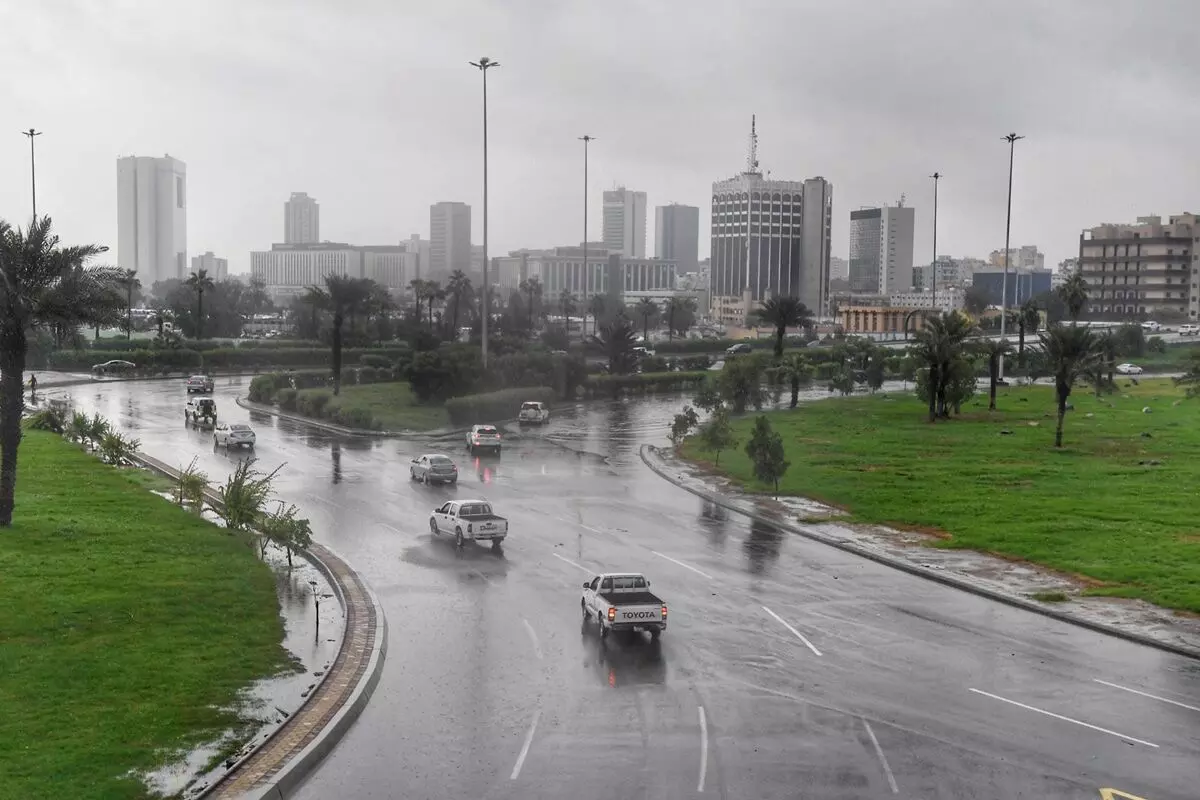 Saudi issues warning, moderate to heavy rain expected in April