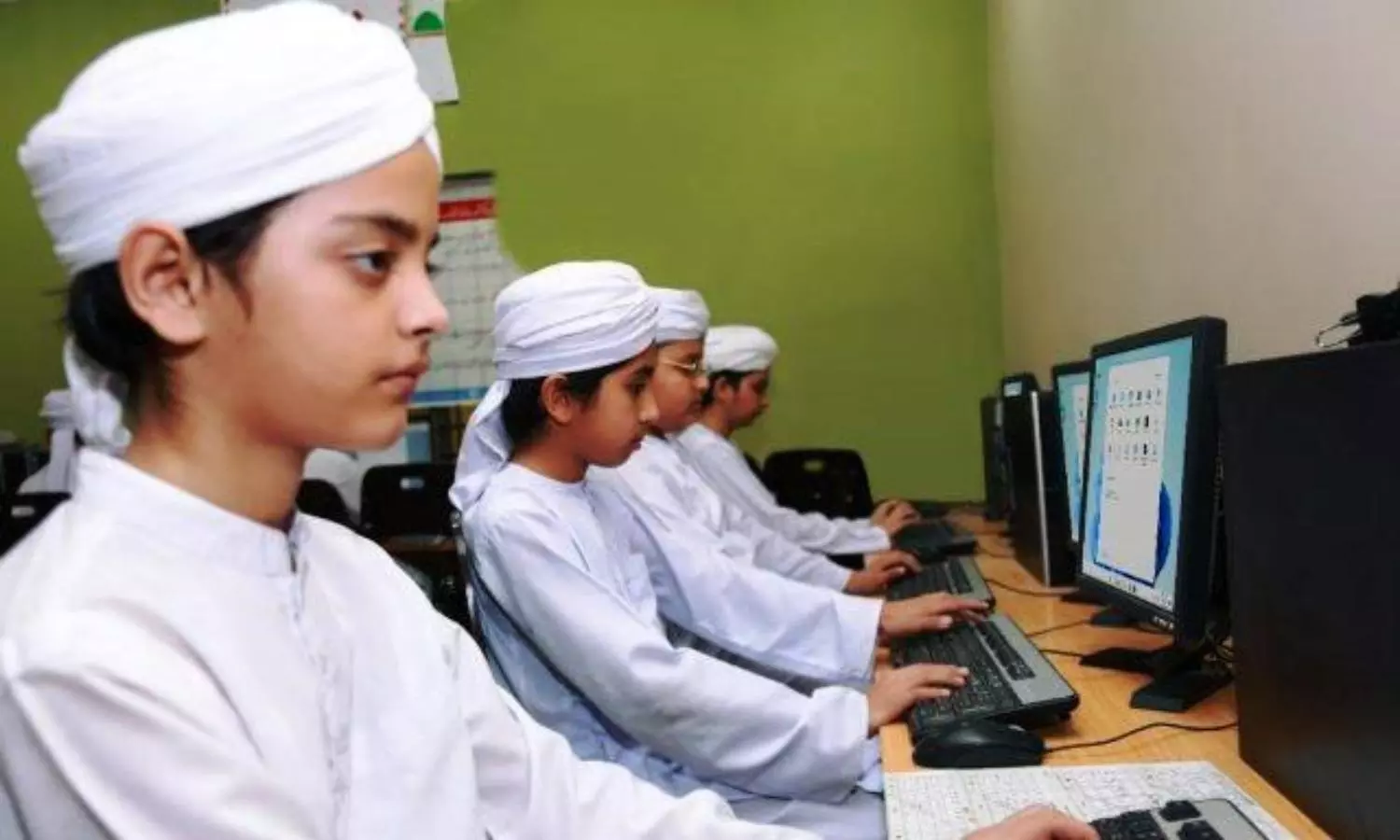 Relief to 17 lakh students: SC deems UP Madrassa Act Constitutional