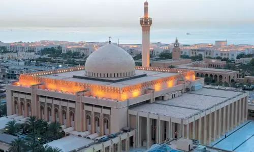 Kuwaits Grand Mosque, a masterpiece of Islamic architecture