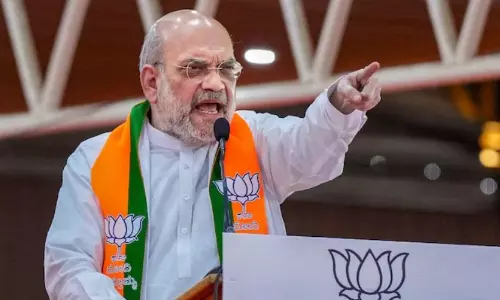 Uddhav Thackeray Aurangzeb fan club chief: Amit Shah