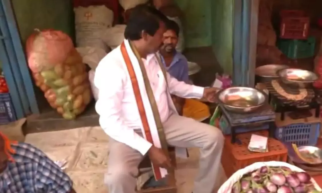 Vegetable selling Padma Shri awardee sets an example in campaigning