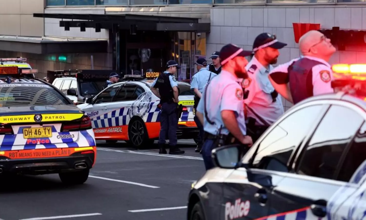 5 killed in crowded Sydney mall stabbing; attacker shot dead