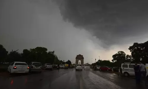 Bad weather: 22 flights diverted at Delhis IGI airport