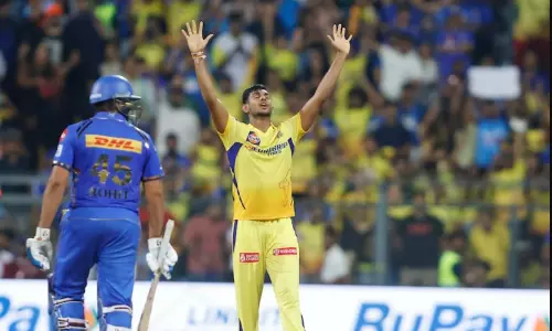 IPL: Rohits 100 couldnt rescue MI; CSK wins El Clasico