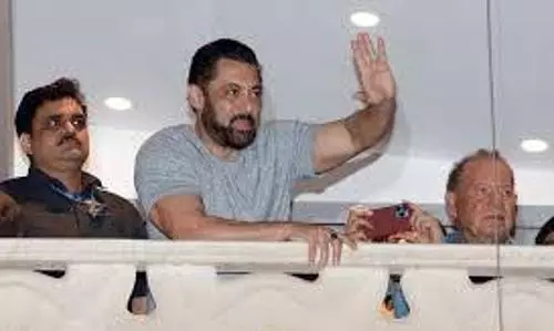 Shots fired at Salman Khans Mumbai home by Lawrence Bishnoi gang