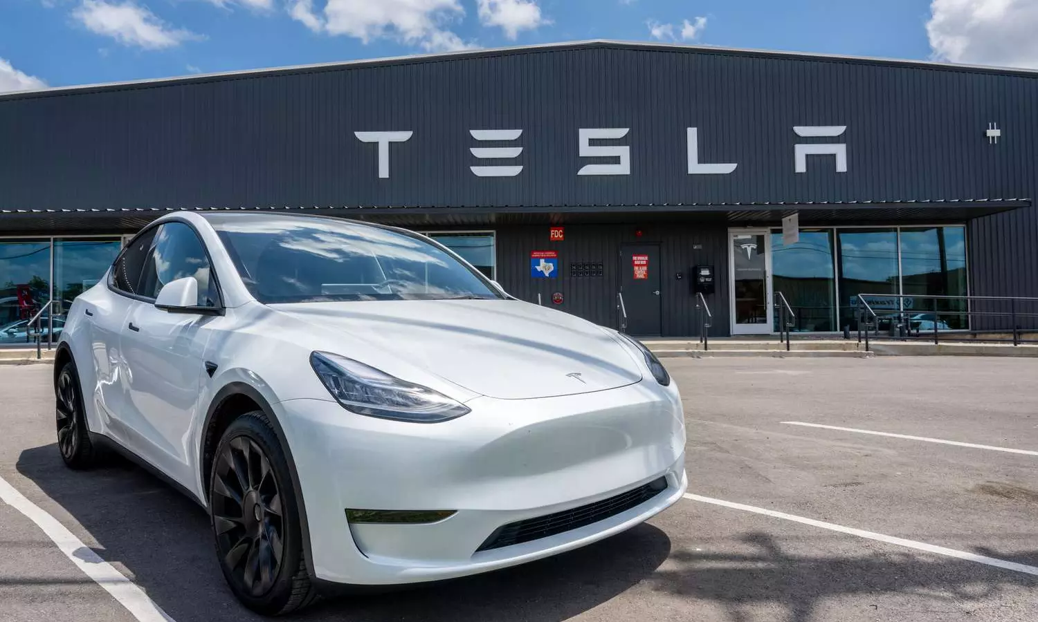 Tesla to fire 10 % workers globally citing duplication of roles