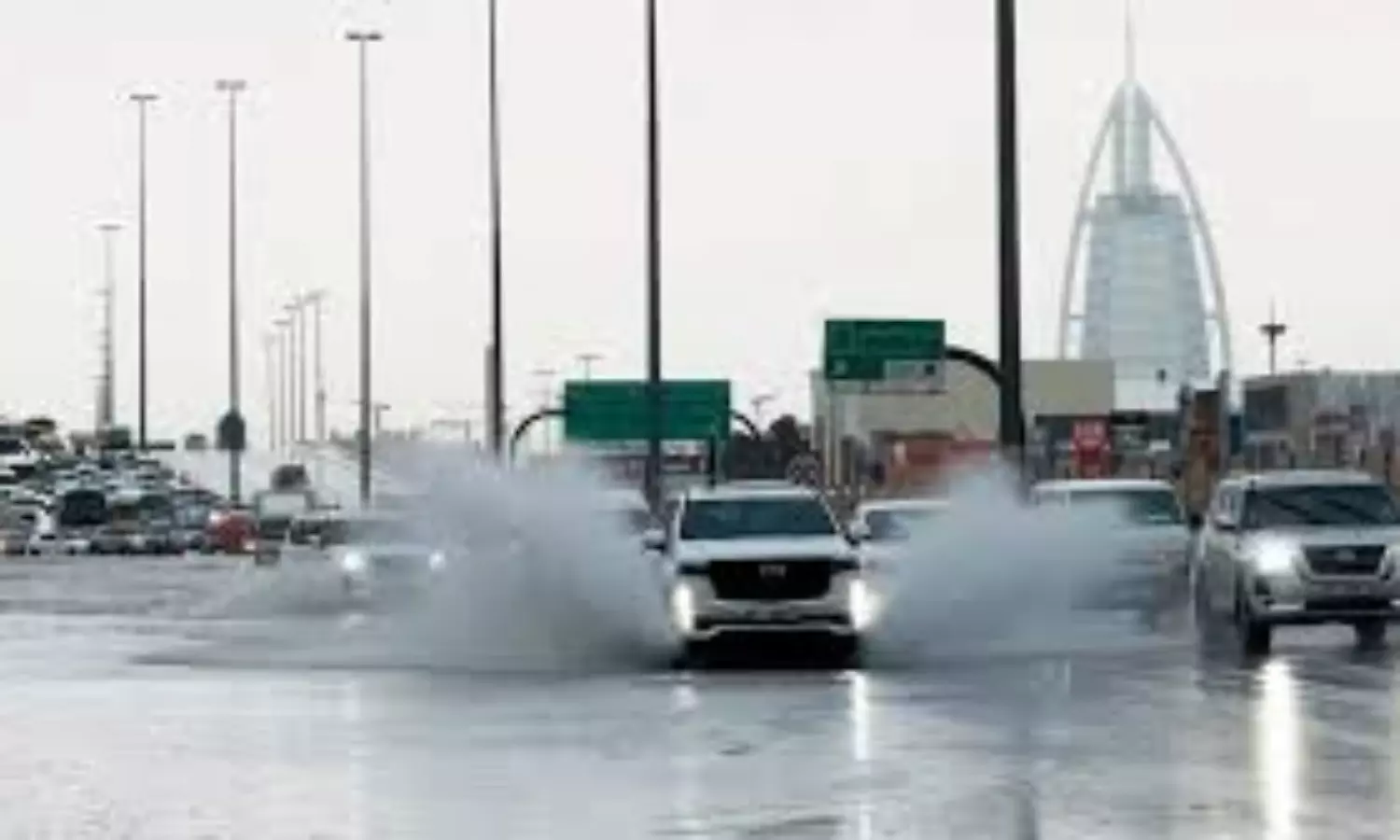 UAE weather alert, private sector urged to adopt flexible work arrangements on Day 3