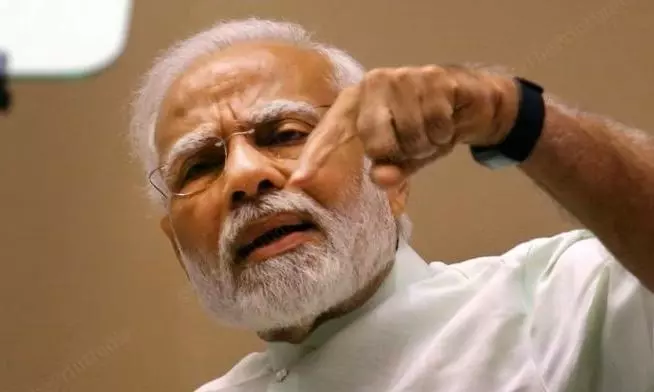 Modi again rakes up Muslim issue, Muslim hate omitted from personal website