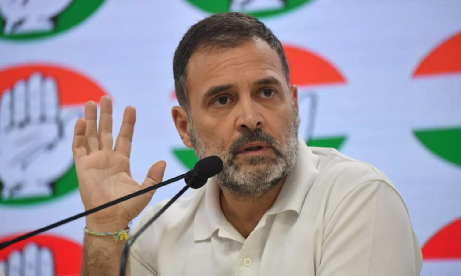 Waived off loans worth Rs 16 lakh crore of billionaires: Rahul Accuses Modi