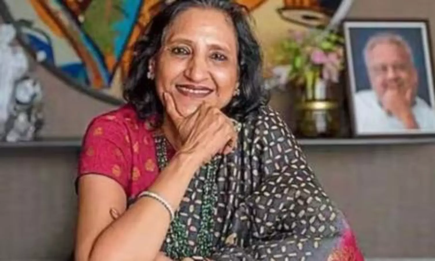 Investor Rakesh Jhunjhunwala’s wife loses ₹ 800 crore as shares tank