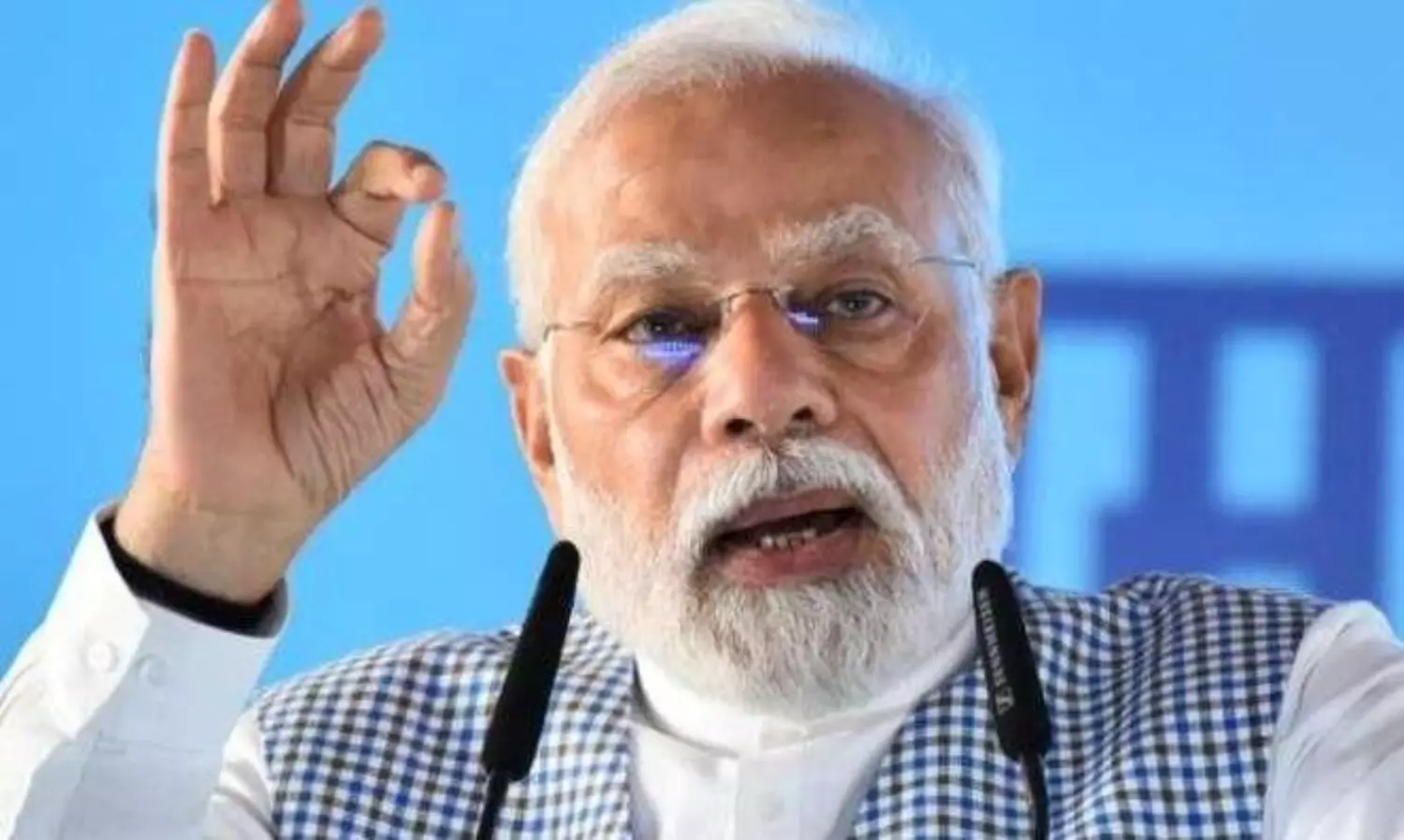 Modi asks supporters to remove Modi Ka Parivar from social media