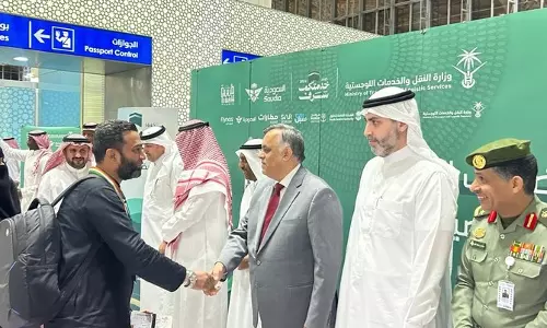 Saudi welcomes first wave of Hajj pilgrims from worldwide destinations