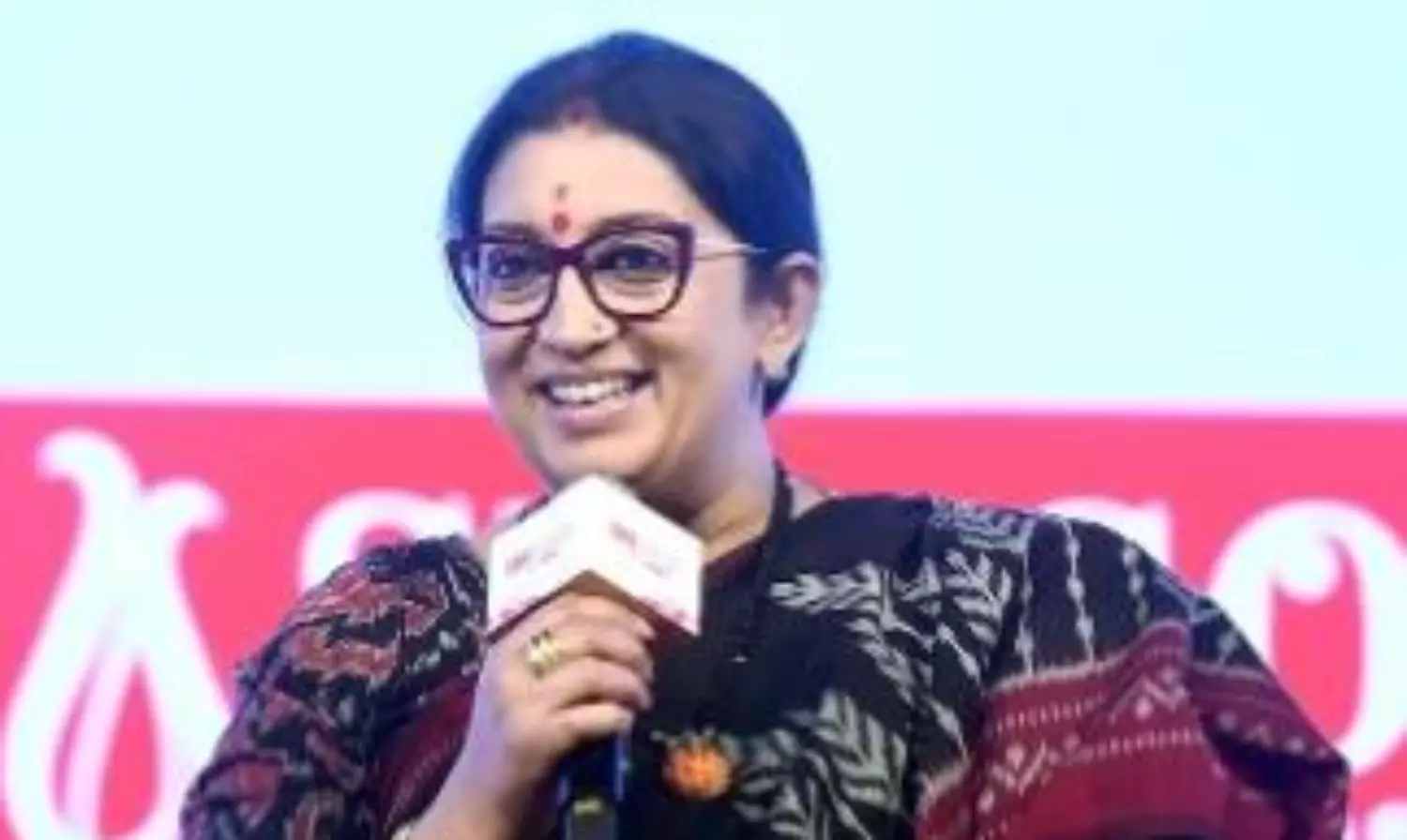 Debate with PM: Rahul Gandhi should refrain from boasting, Smriti Irani