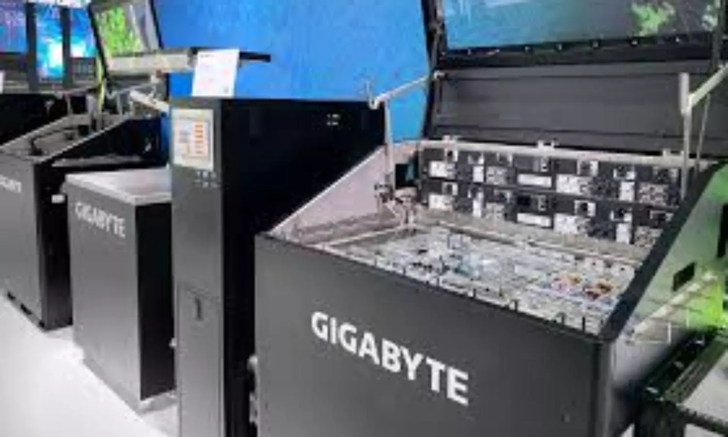 India aims to stream gigabyte connectivity across 100 million households