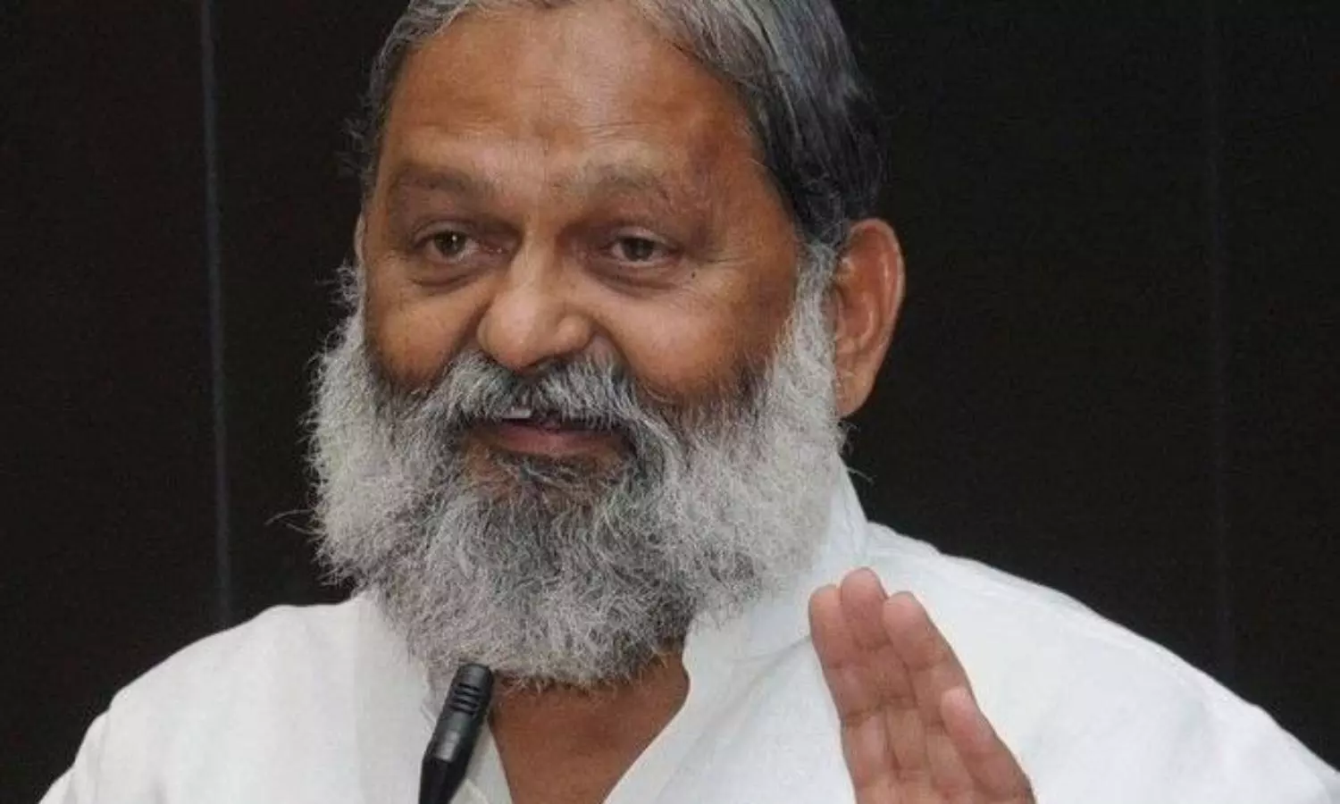 Farmers confront BJP’s Anil Vij on police firing during Feb protest