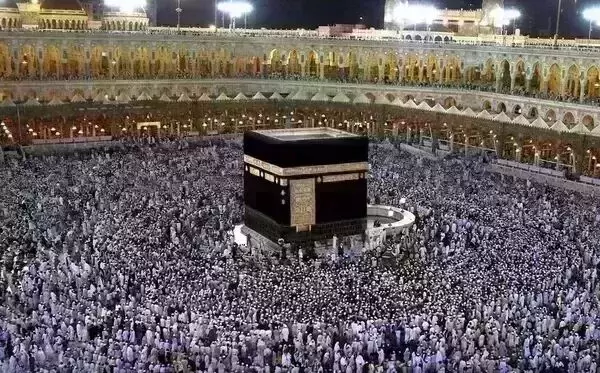 Saudi Arabia restricts access to Makkah to Hajj Visa Holders