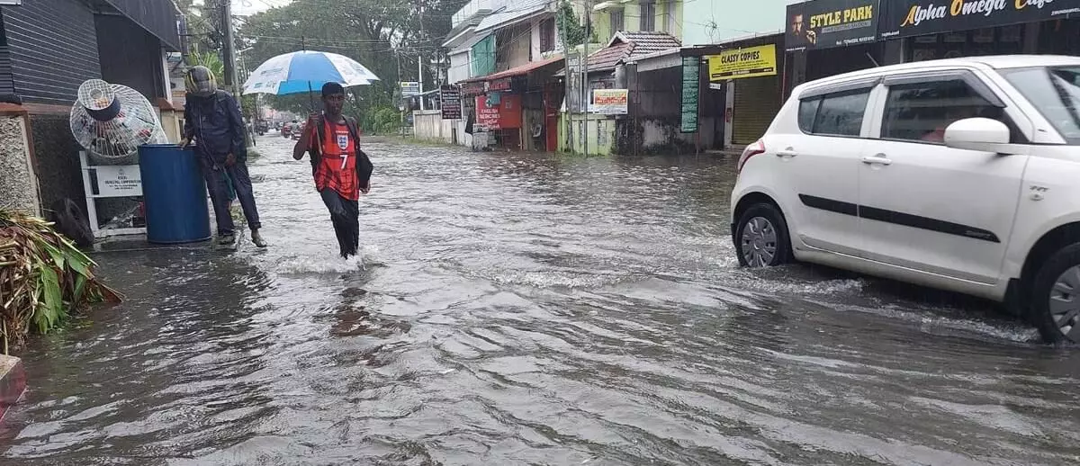 Heavy rains in Kerala, conditions favourable for monsoon onset: IMD