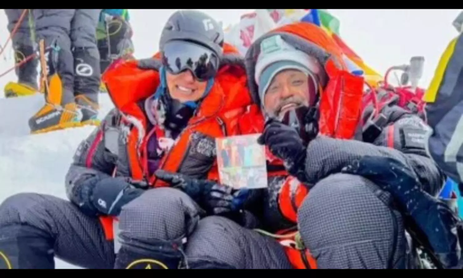 NRI couple become 1st Sikh pair to summit Mt Everest