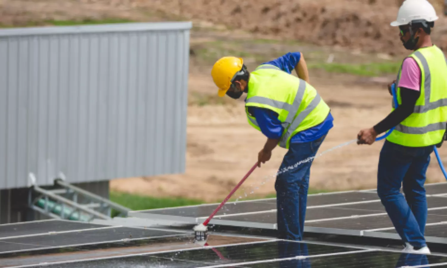 UAE announces midday break, prohibits work under direct sun