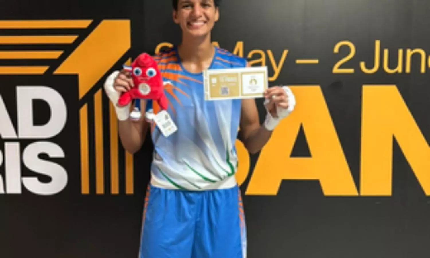 Boxing World Qualifiers: Jaismine bags Paris Olympics ticket