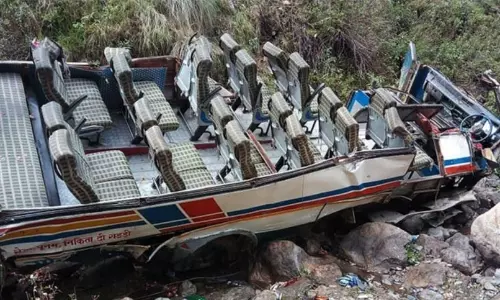 Terrorists open fire: Bus falls into gorge, killing 9 in J&K