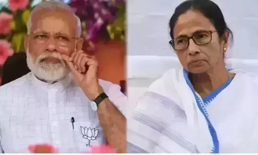 Mamata switched off lights & sat in dark during Modis swear-in